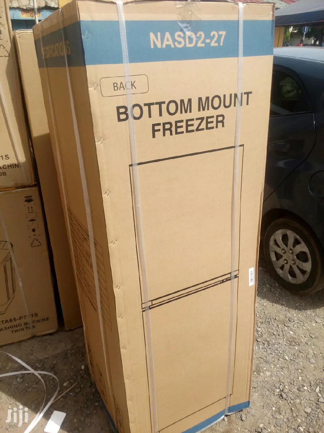 Nasco NASD2-27 200litre Double Door Bottom Freezer Fridge