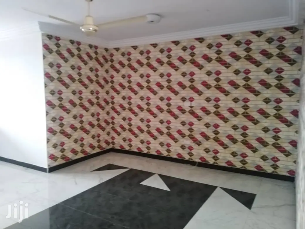 2bdrm Block of Flats in Ga East Municipal for rent