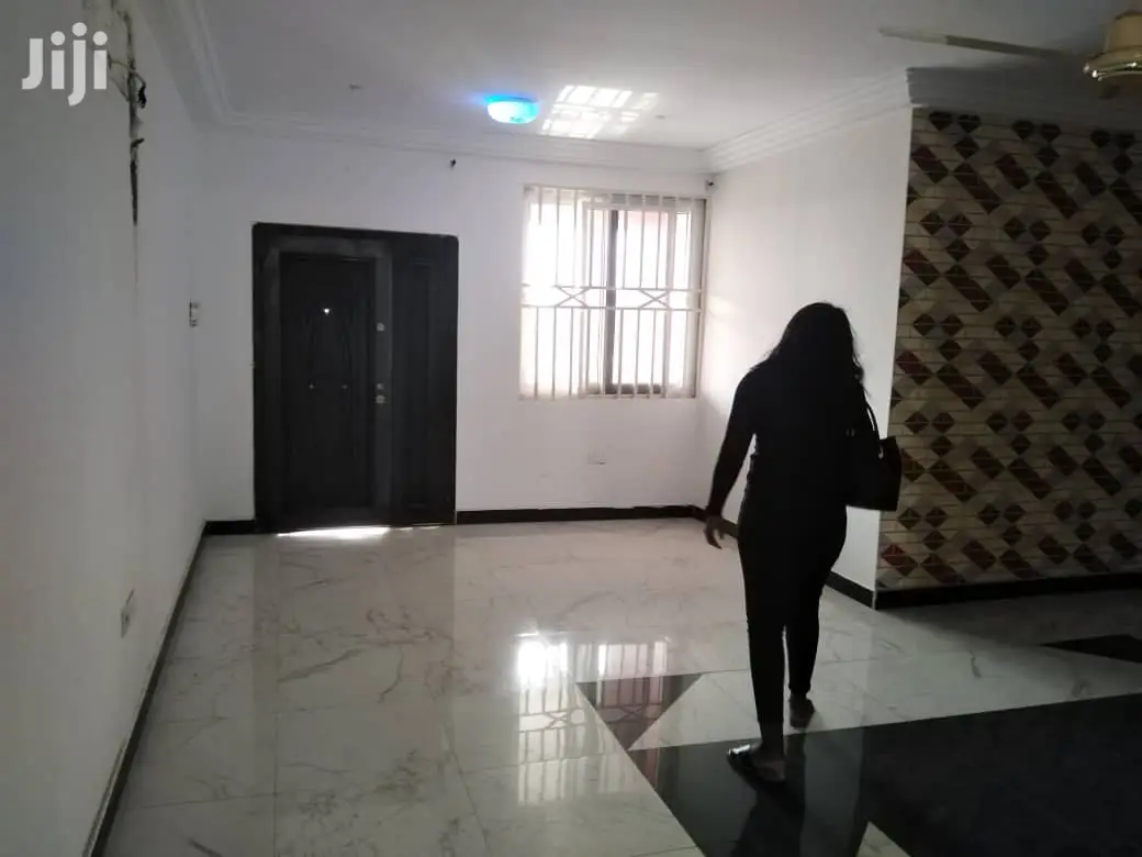 2bdrm Block of Flats in Ga East Municipal for rent