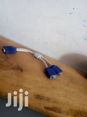 VGA Y Cable (Vga Splitter)