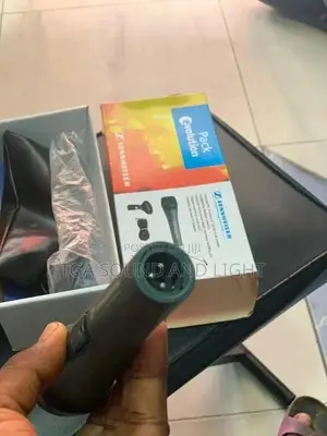 Cord Microphone (SE)