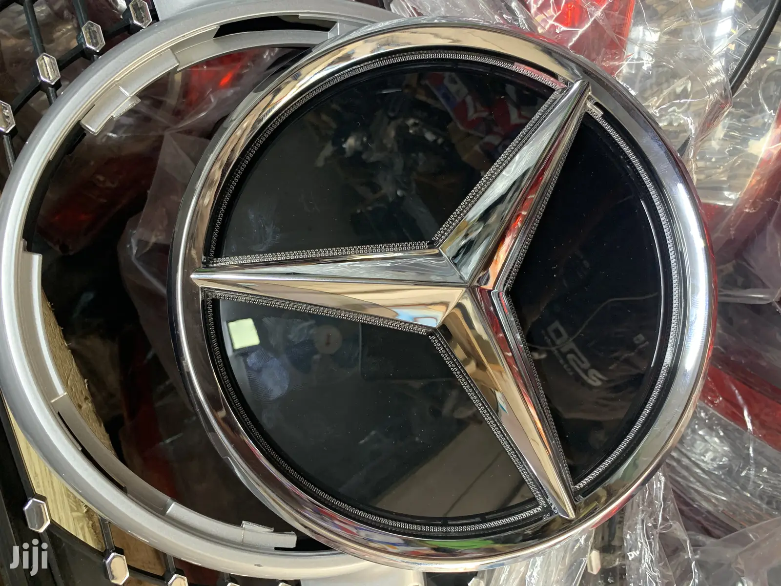 Mercedes Benz Crown/Logo LED(Light)