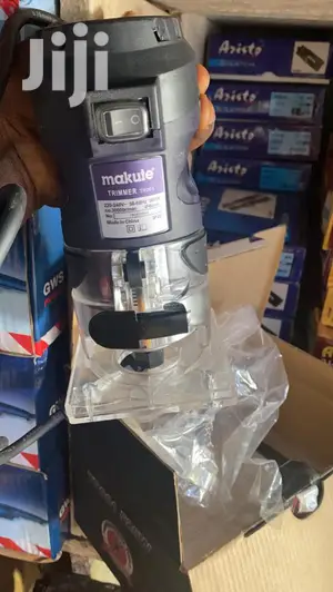 Makute Wood Trimmer