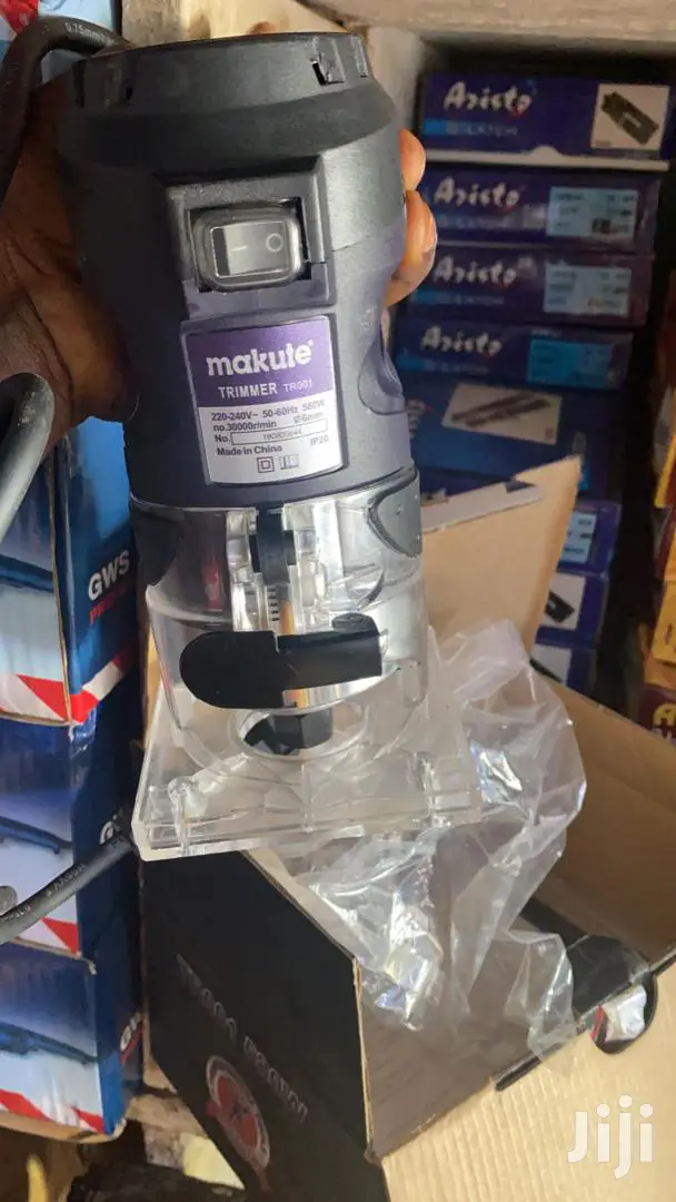 Makute Wood Trimmer