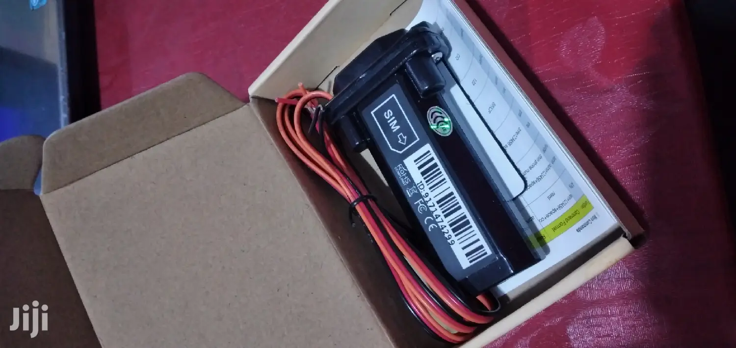 Waterproof Gps Tracker For Car And Motorcycle