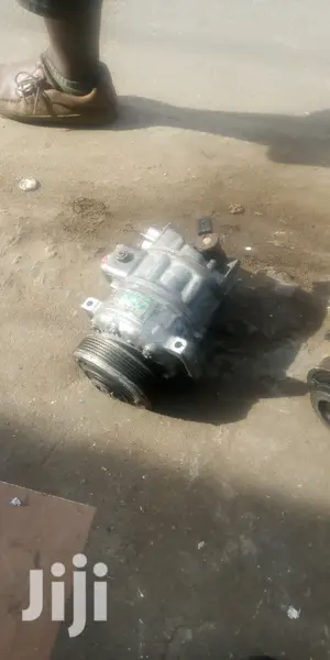 All Kinds of Car Air Conditioner Compressors Home