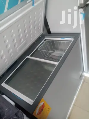 Pearl 250ltr Chest Freezer