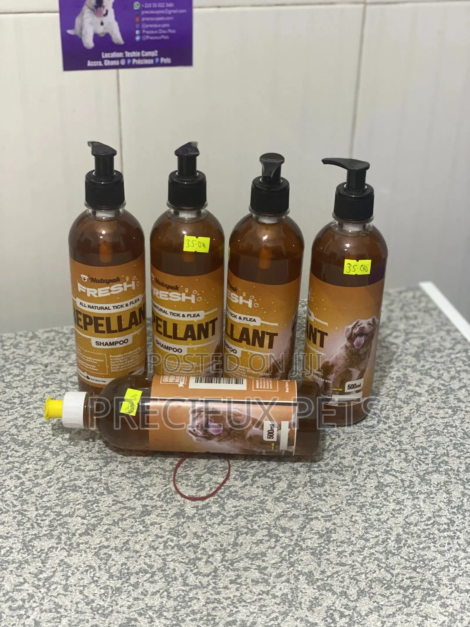 Repellant Shampoo for Ticks and Fleas
