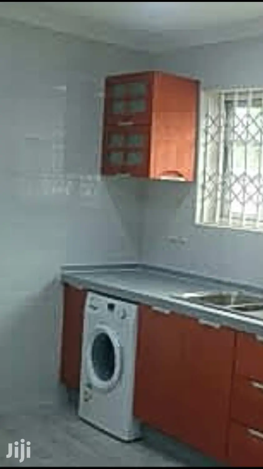 3bdrm Duplex in Dr Roko, Accra Metropolitan for sale