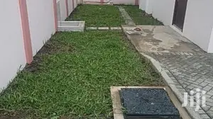 3bdrm Duplex in Dr Roko, Accra Metropolitan for sale