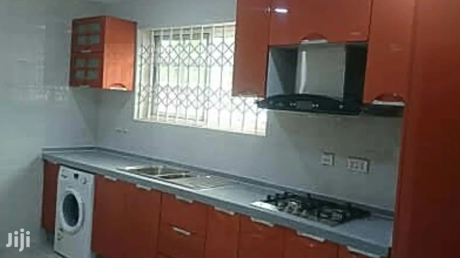 3bdrm Duplex in Dr Roko, Accra Metropolitan for sale