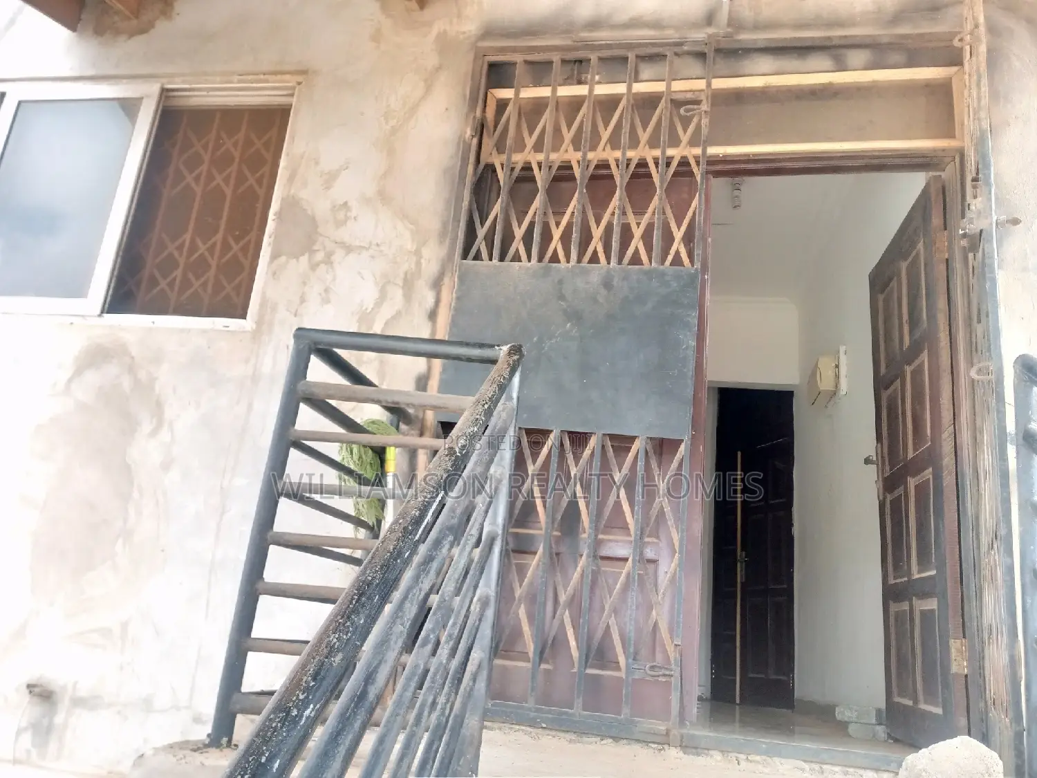 1bdrm Apartment in Hfc Estate Area, Spintex for rent