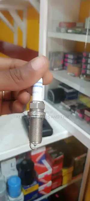 Bosch Fr6mpp332 Double Platinum Spark Plugs