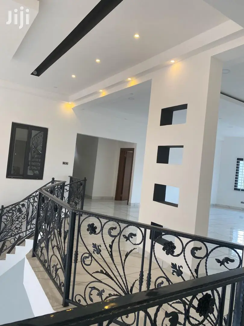 6bdrm House in Dr Roko, East Legon for Sale