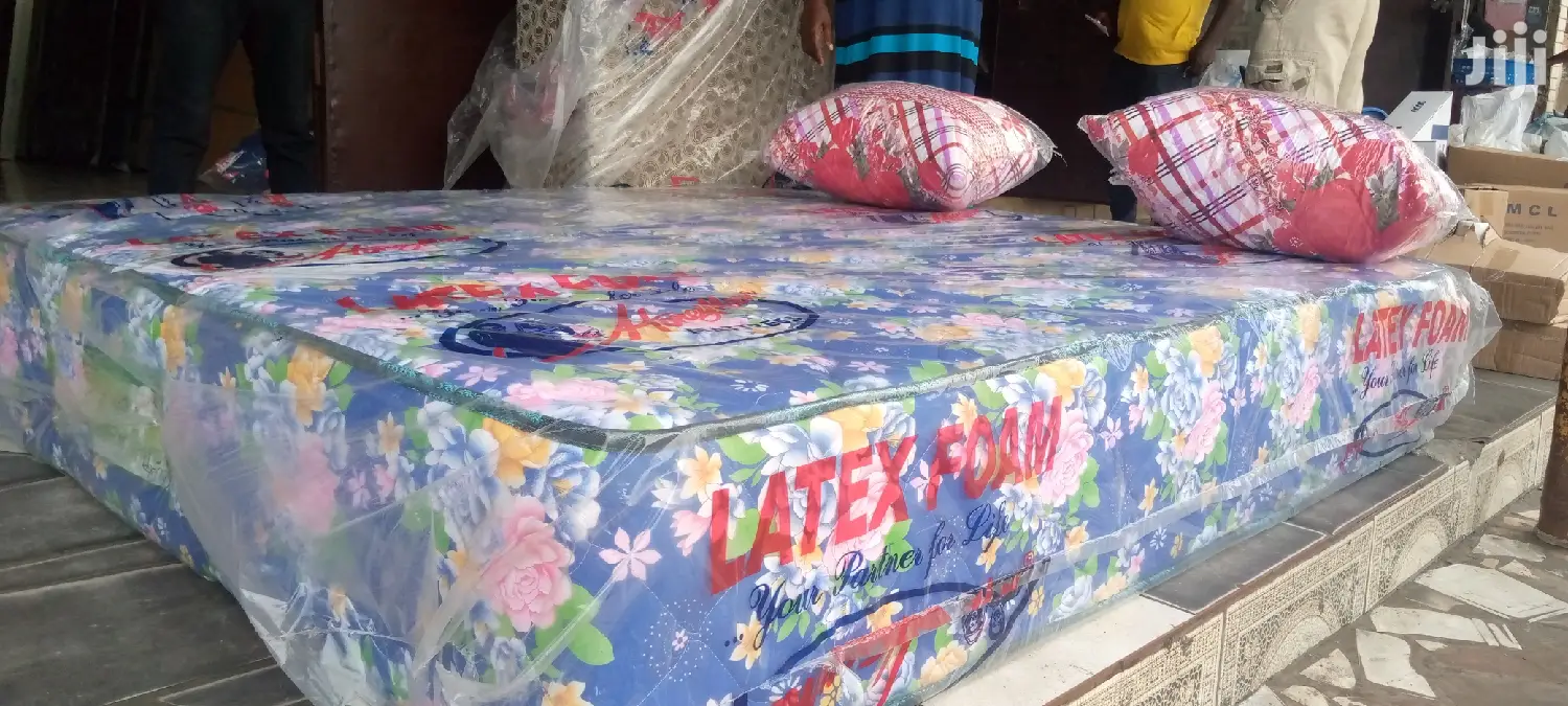 Queen Size Mattress-12 Inches