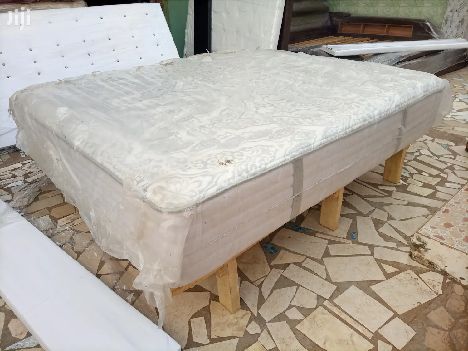 14 Inches Thickness Kingsize Mattress❤🖤