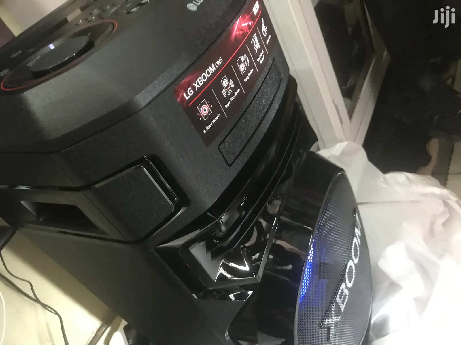 Powerful Sound LG On5 300W X Boom Bluetooth Portable Hi-Fi
