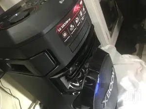 Powerful Sound LG On5 300W X Boom Bluetooth Portable Hi-Fi