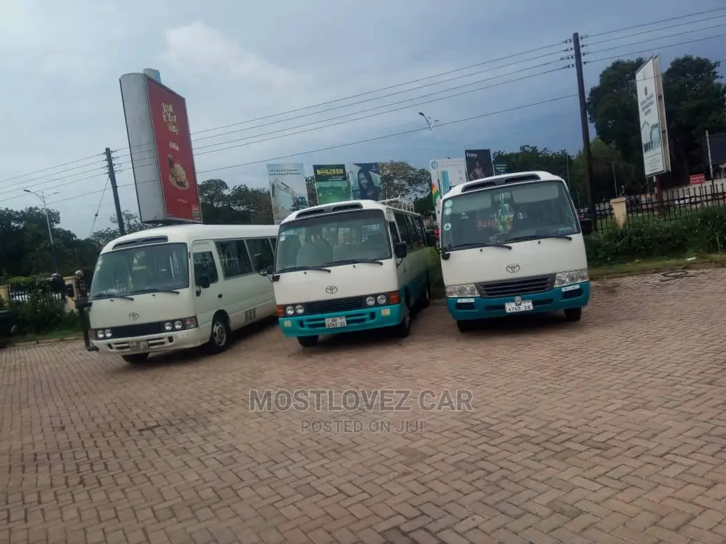 Car Rental Rent a Landcruisers V8 for Weddings and Airport