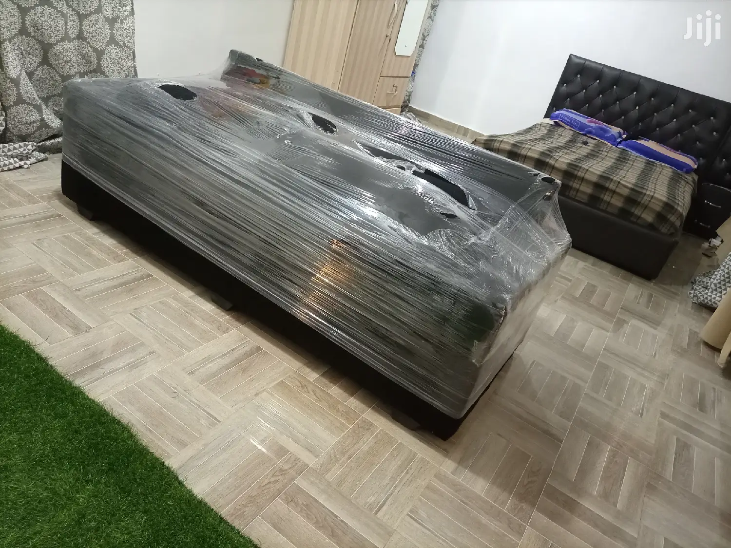 3in1 Sofa Chair. Free Delivery