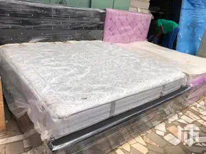 Modenized Kings Bed With Matress