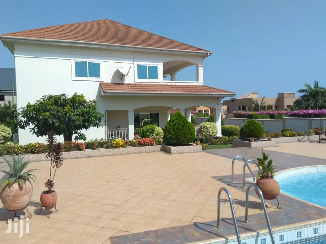5bdrm House in Bronko Housing, Airport Residential Area for Rent