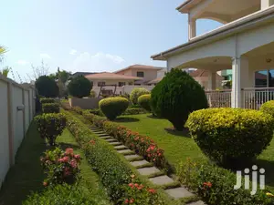 5bdrm House in Bronko Housing, Airport Residential Area for Rent