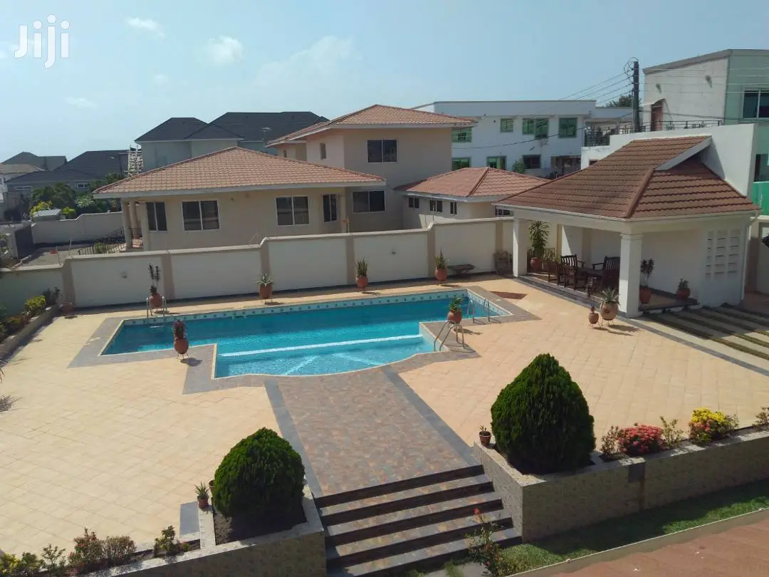5bdrm House in Bronko Housing, Airport Residential Area for Rent