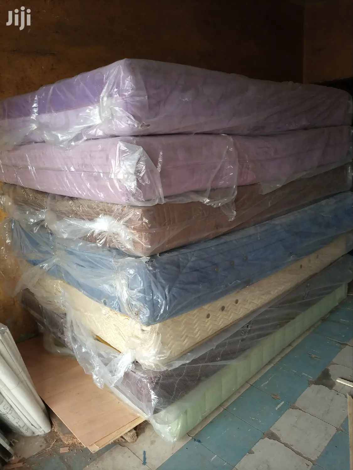 Double Mattresses 10 Inches Free Delivery