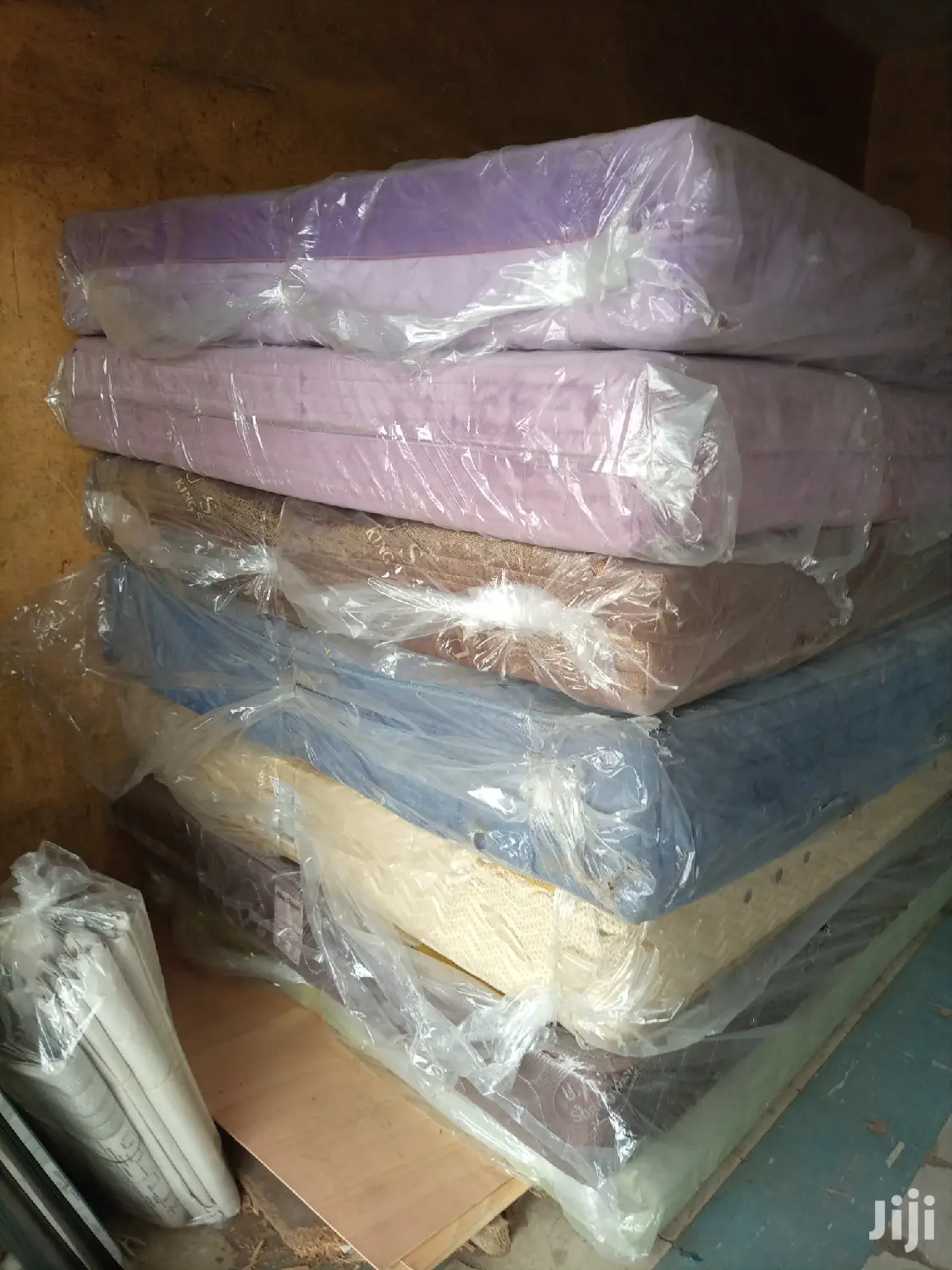 Double Mattresses 10 Inches Free Delivery