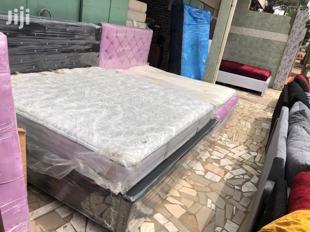 Black Kings Bed With Mattress Free Delivery
