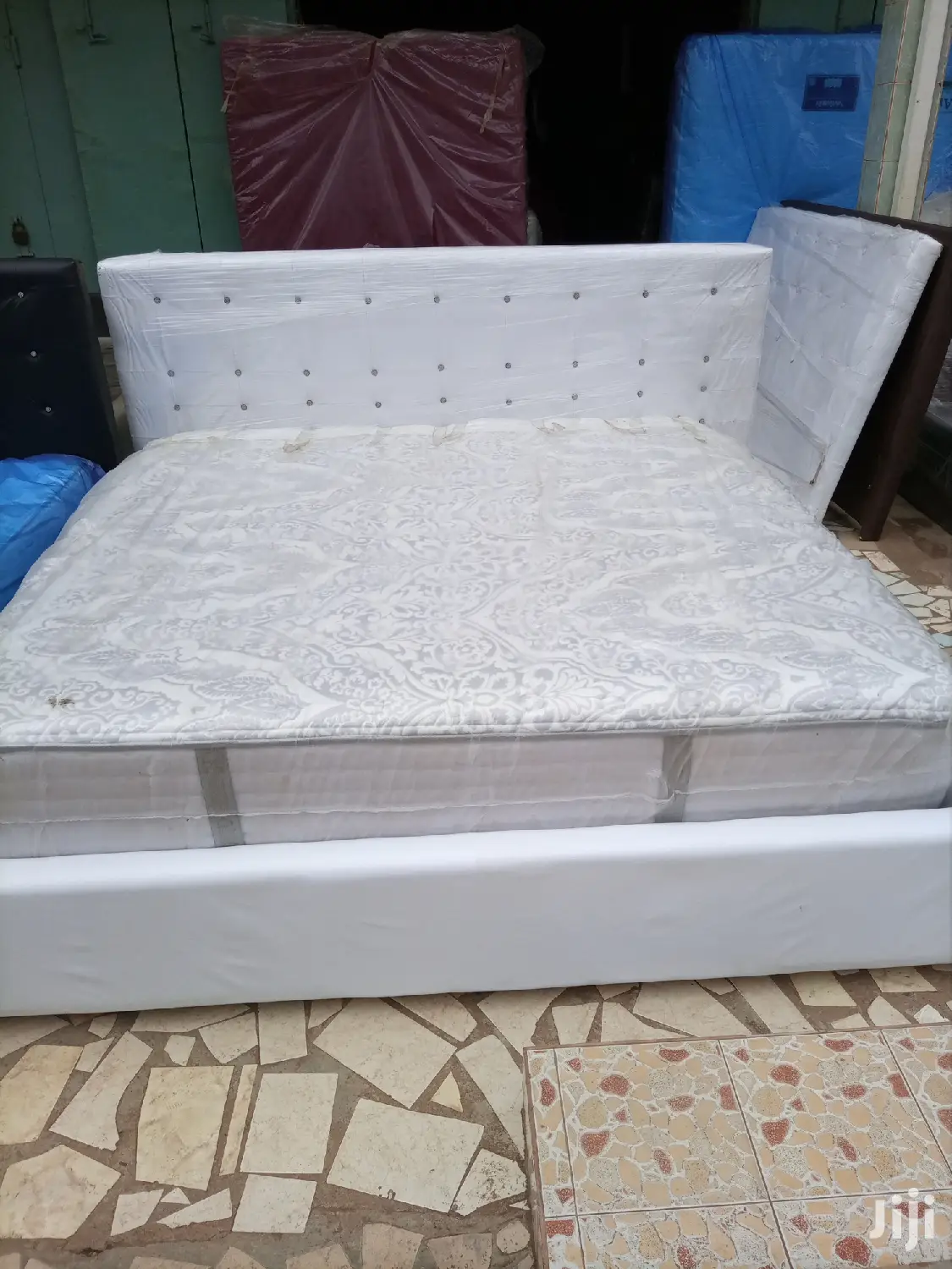 Kings Bed With Mattress . White. Free Delivery