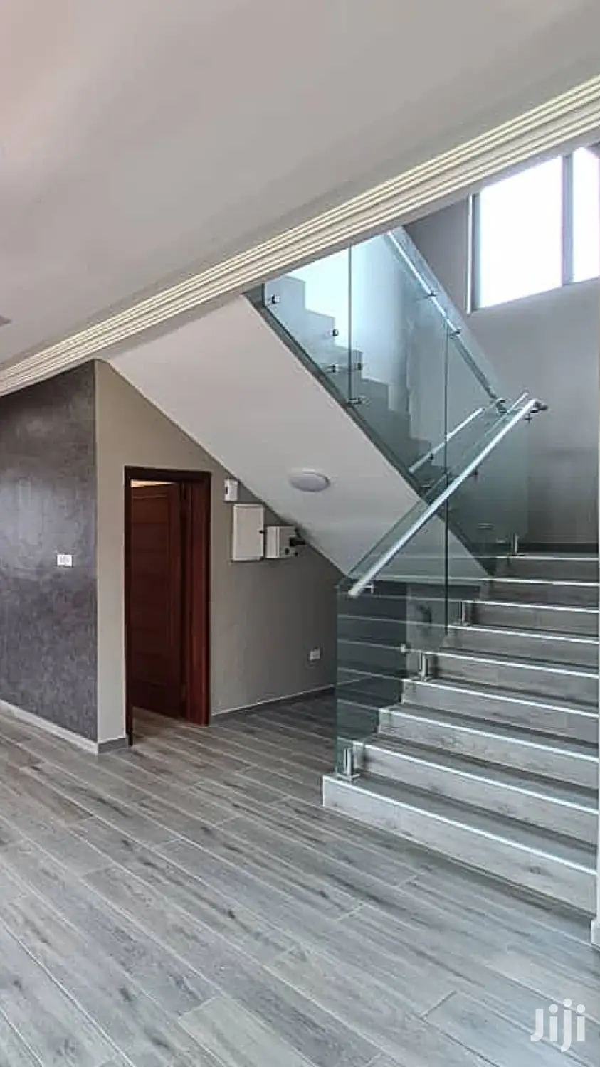 4bdrm House in East Legon for sale