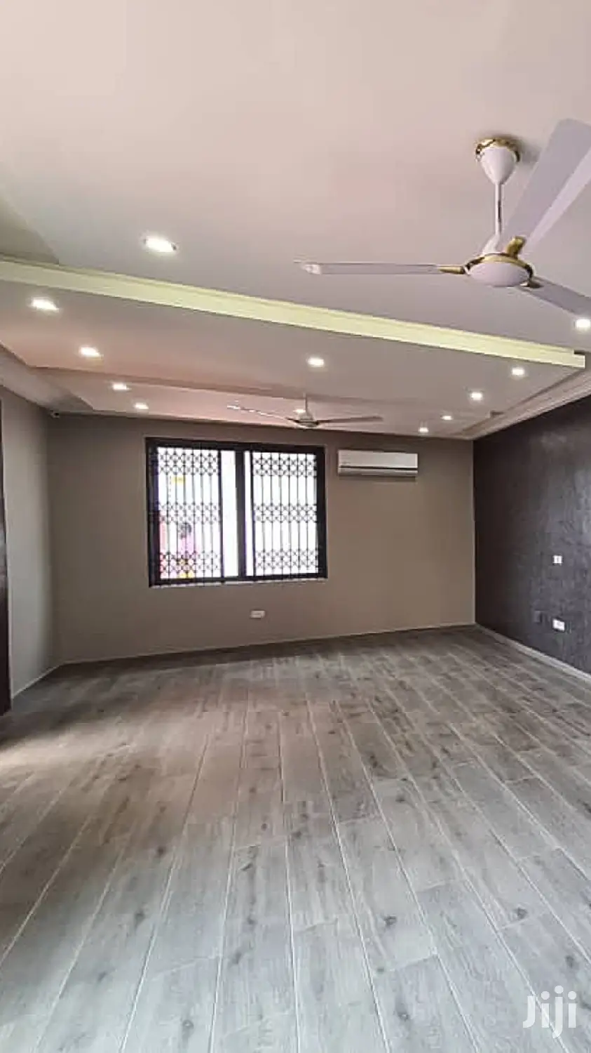 4bdrm House in East Legon for sale