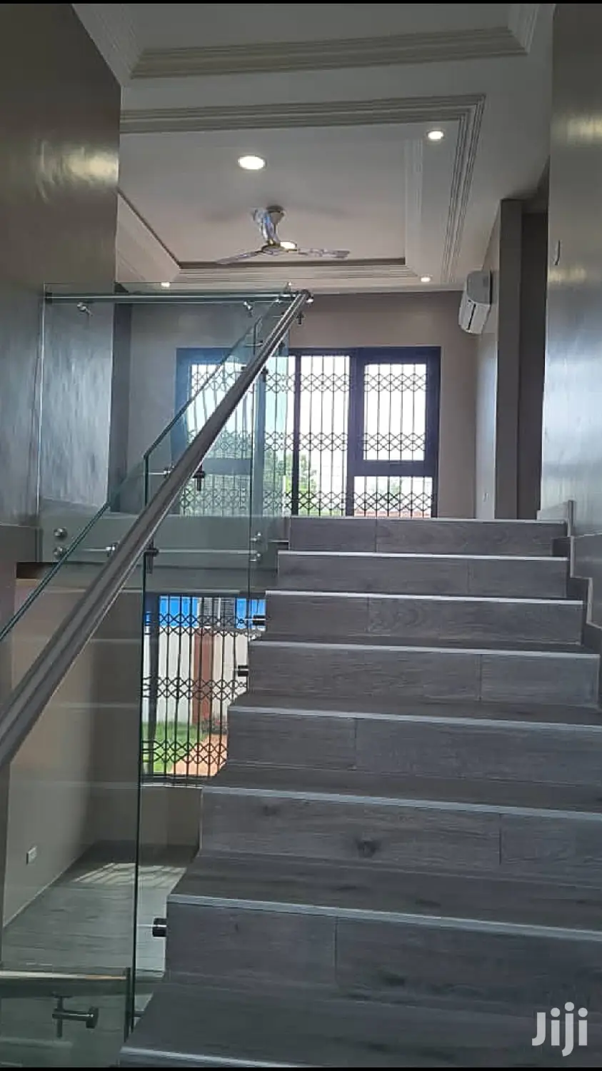 4bdrm House in East Legon for sale