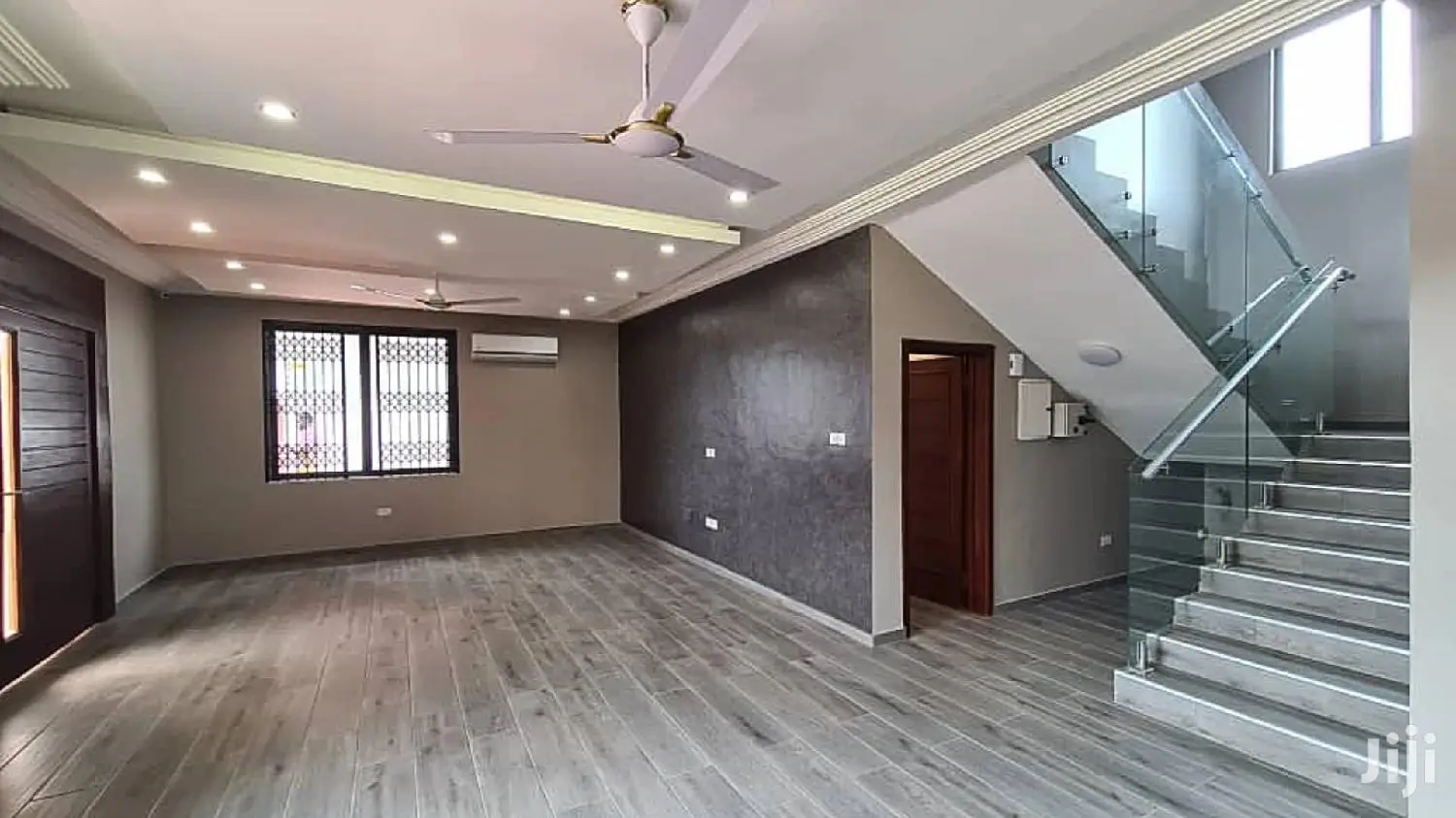 4bdrm House in East Legon for sale