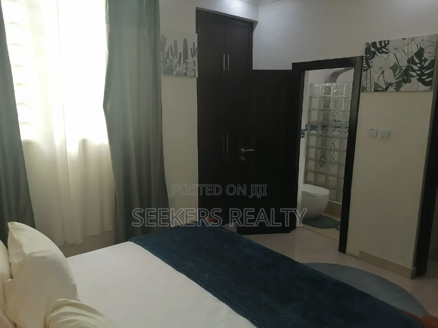 Furnished 2bdrm Block of Flats in Seekers Realty, Coffee Shop Area