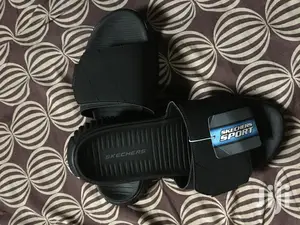 Skechers Slides (Authentic)
