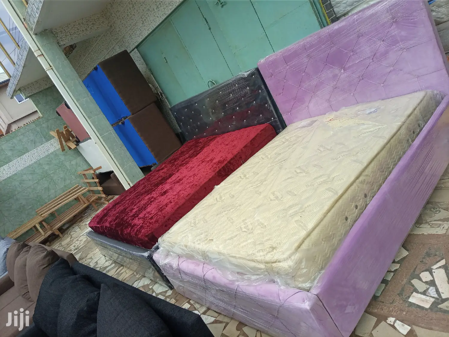 Moafe Queens Bed With Mattress❤. Free Delivery