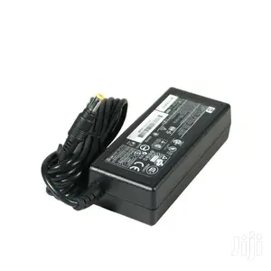 Hp 19v 1.58a Small Adapter Yellow Pin 4.0*1.7