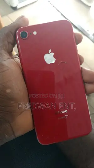 Apple iPhone 8 64 GB Red