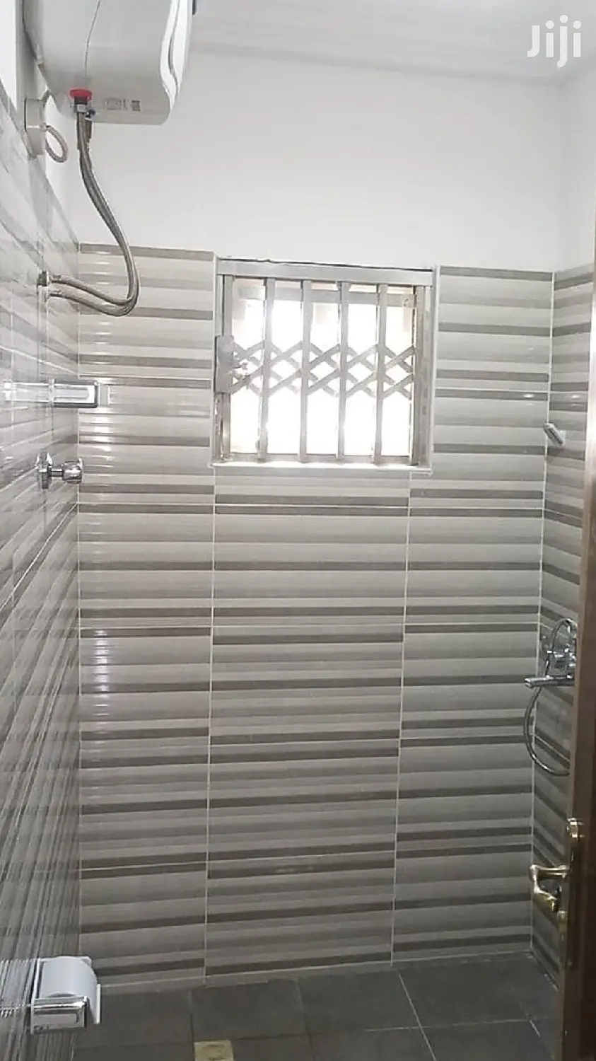 1bdrm Apartment in Dr Roko, Ablekuma for rent
