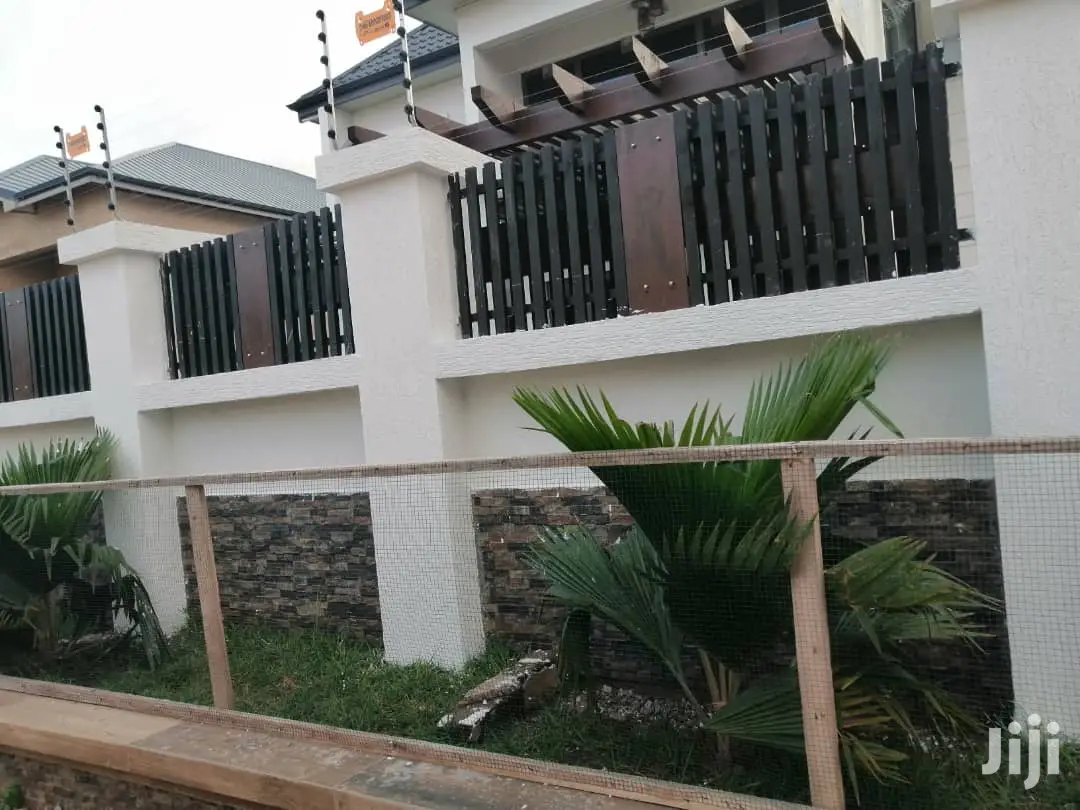 4bdrm House in Dr Roko, Roman Ridge for sale