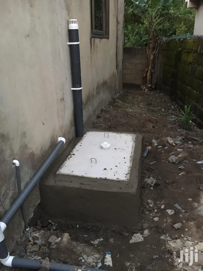 Biodigester Toilet