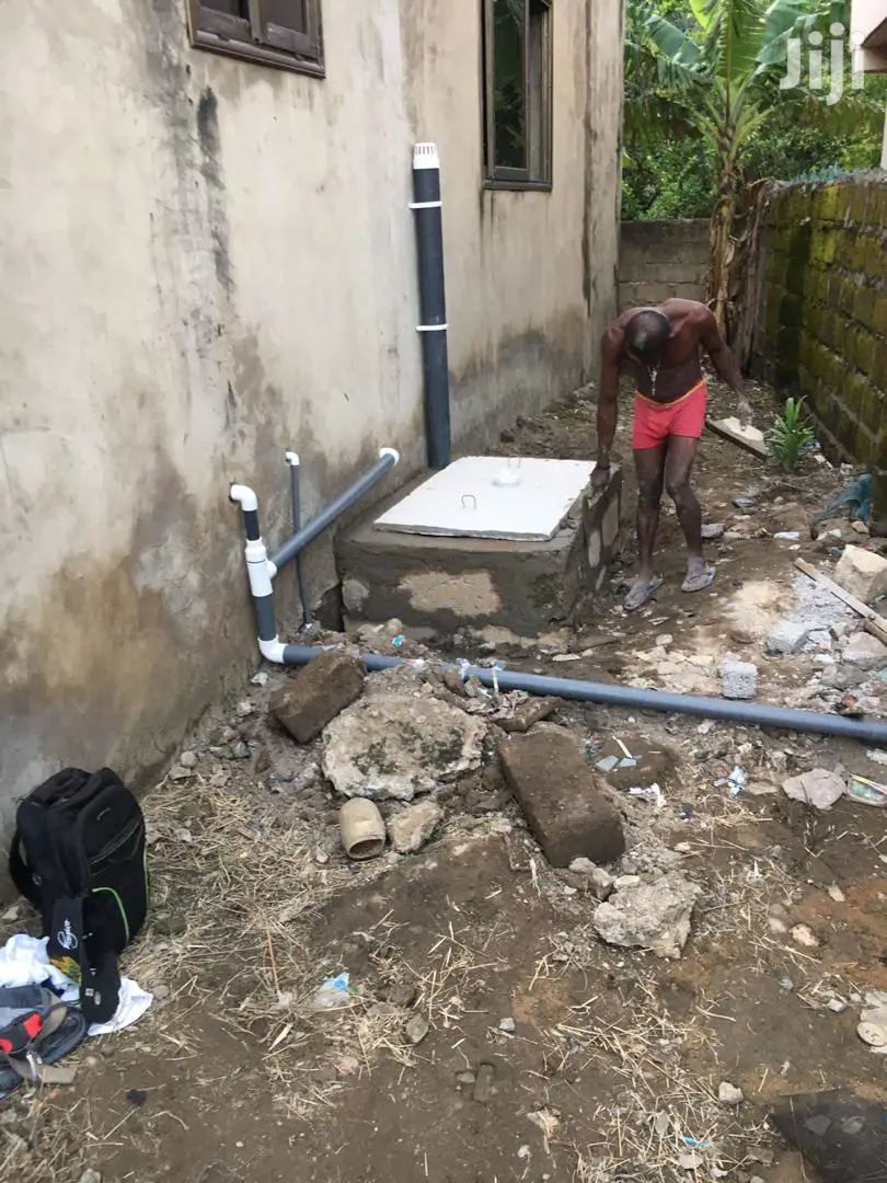 Biodigester Toilet
