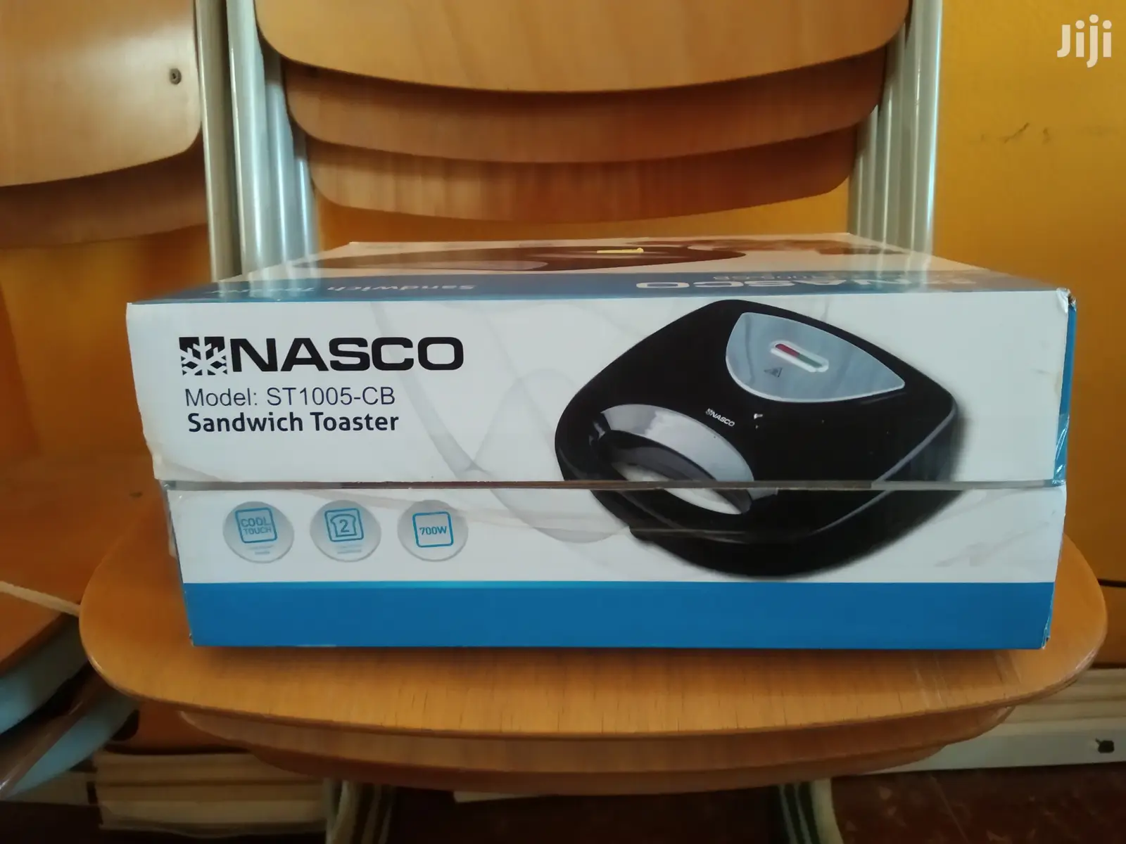 Nasco 700W Sandwich Toaster