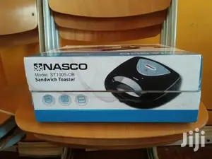 Nasco 700W Sandwich Toaster
