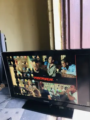 42inches Samsung Tv