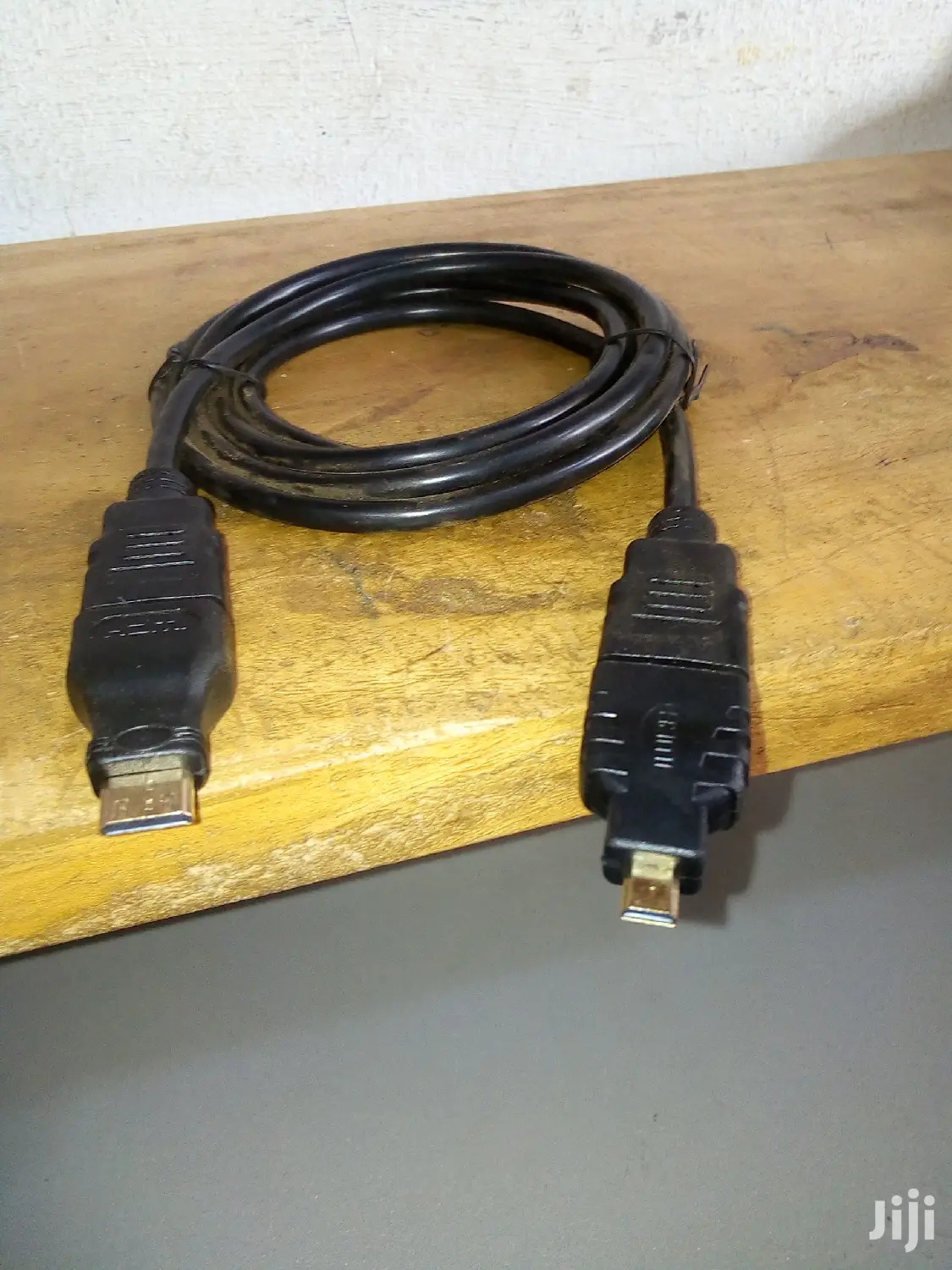 3 In HDMI Cable