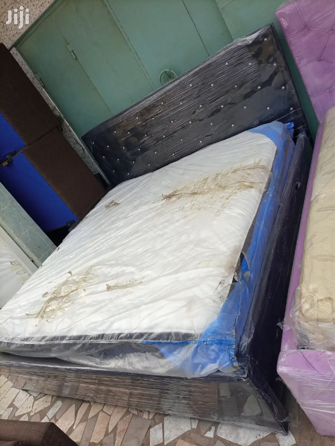 Quality Kingsize Mattress With Mattress